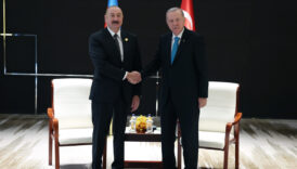 cumhurbaskani erdogan azerbaycan cumhurbaskani aliyev ile gorustu 71IGlOyw