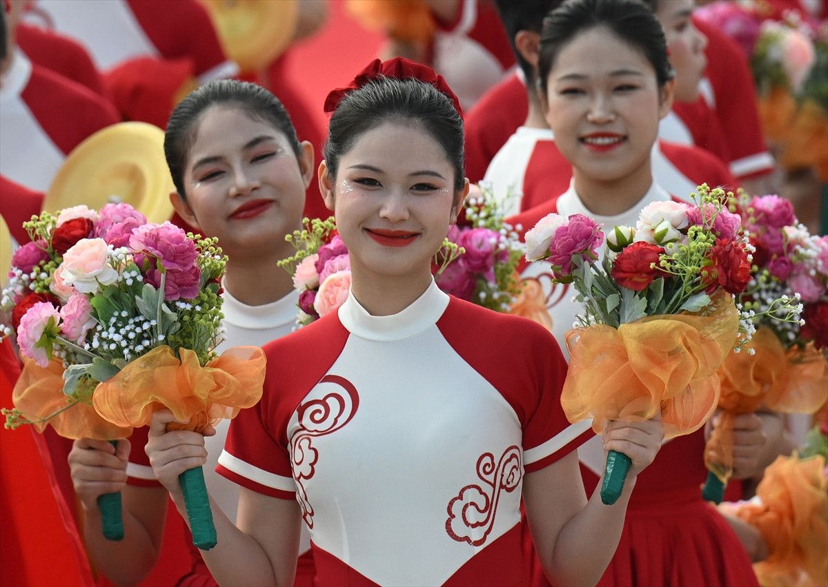 cumhurbaskani erdogan cinde torenle karsilandi 3 nkrcM8On