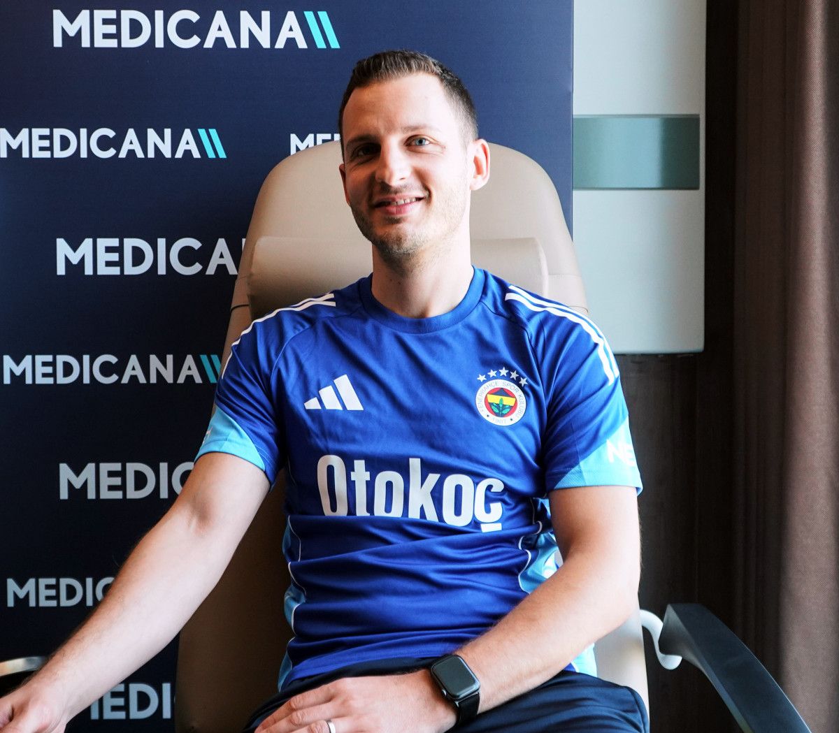 domenico tedesco saglik kontrolunden gecti 3 I7IA7CLS