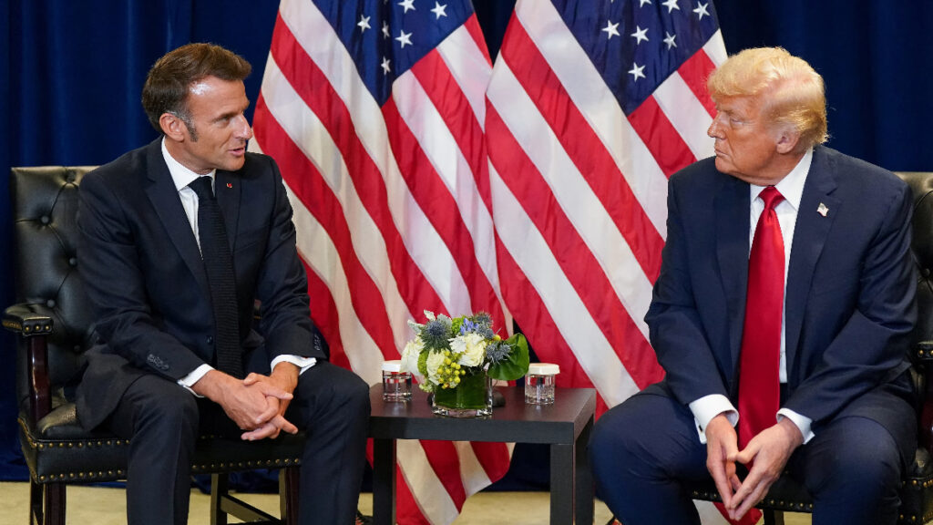donald trump ile emmanuel macron arasinda filistin anlasmazligi xNvzC8TS