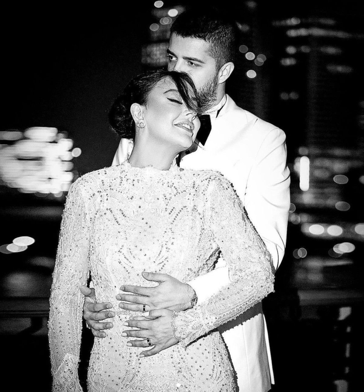 ebru gundes uzaktan bosandi 1