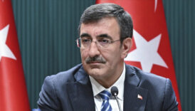 ekonominin uc yilik yol haritasi belli oldu 2026 2028 ovpsi aciklandi eeFMP3xC