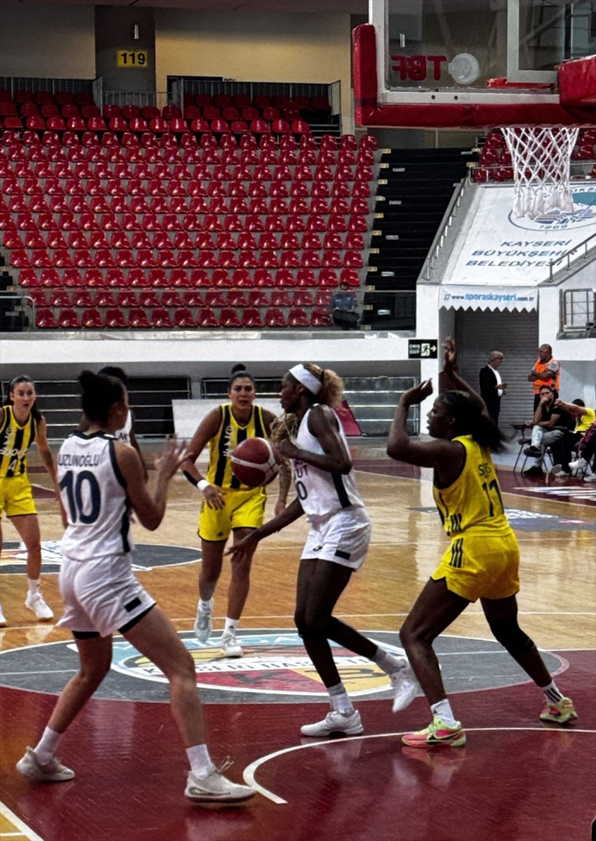 emlak konut fenerbahceyi maglup etti 0 hz3PNzmP