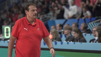 ergin ataman geri donmeyi basardik dsr5nQ4Q