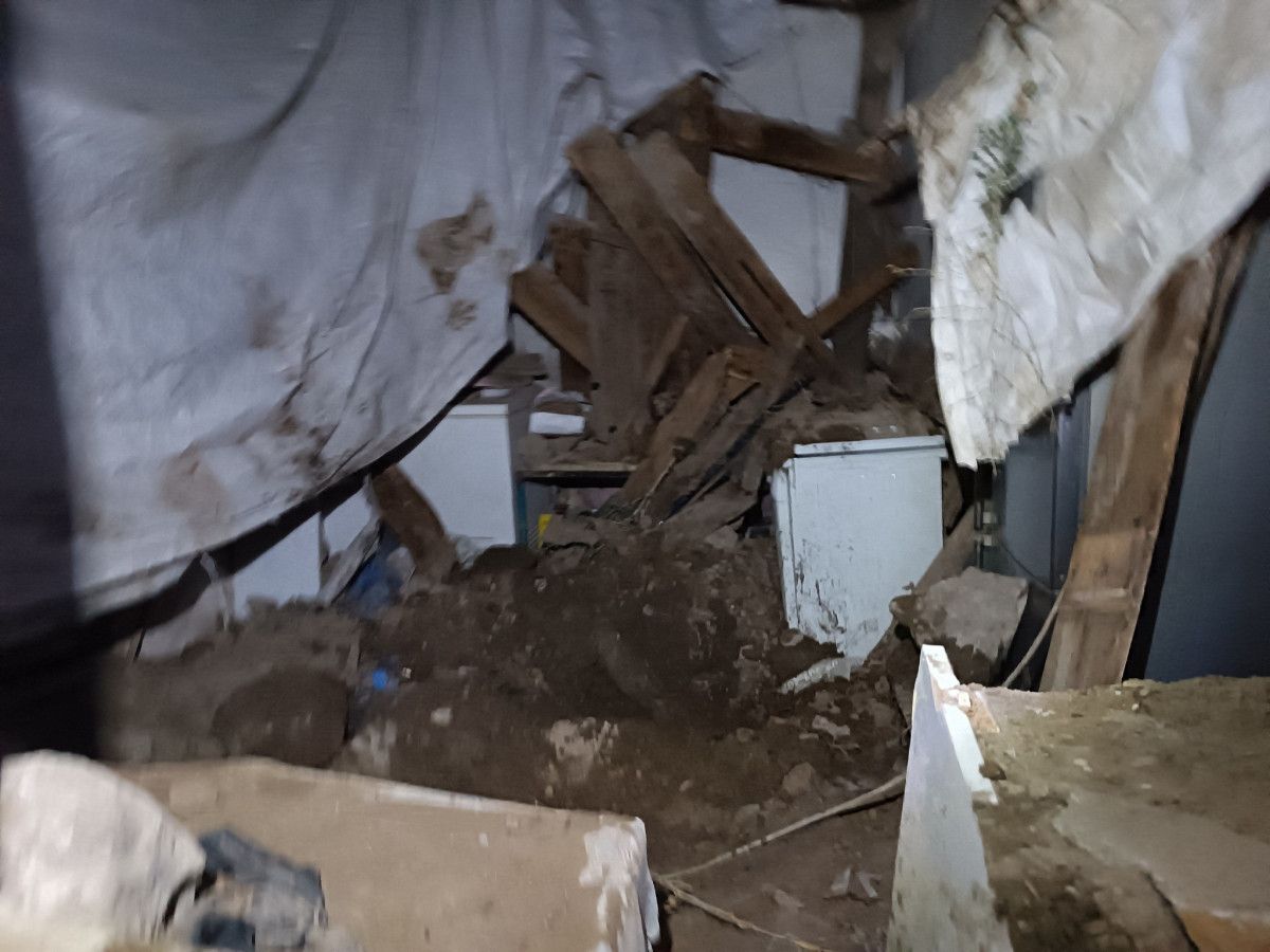 erzurumda evin catisi coktu 3 olu 2 yarali 0 fJdFnvMV