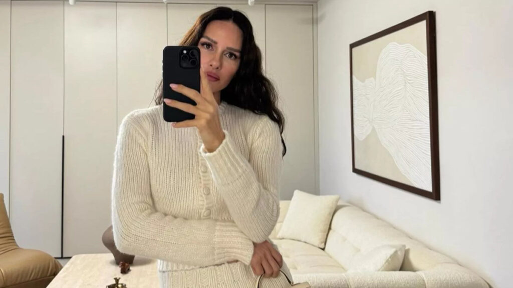 esinden tek celsede bosanan yasemin ozilhan luks siteye tasiniyor kirasina yorum yagdi DfEDKy1z