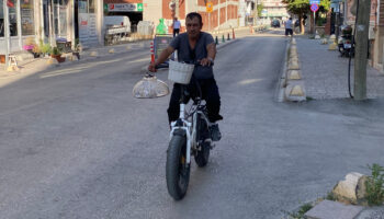 eskisehirde elektrikli bisiklet ile servis yapan cayci FXutWags