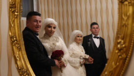 Fas'tan Bayburt'a uzanan aşk hikayesi: İki kardeş çifte düğünle dünyaevine girdi 7 fastan bayburta uzanan ask hikayesi iki kardes cifte dugunle dunyaevine girdi AcgCZ5pf