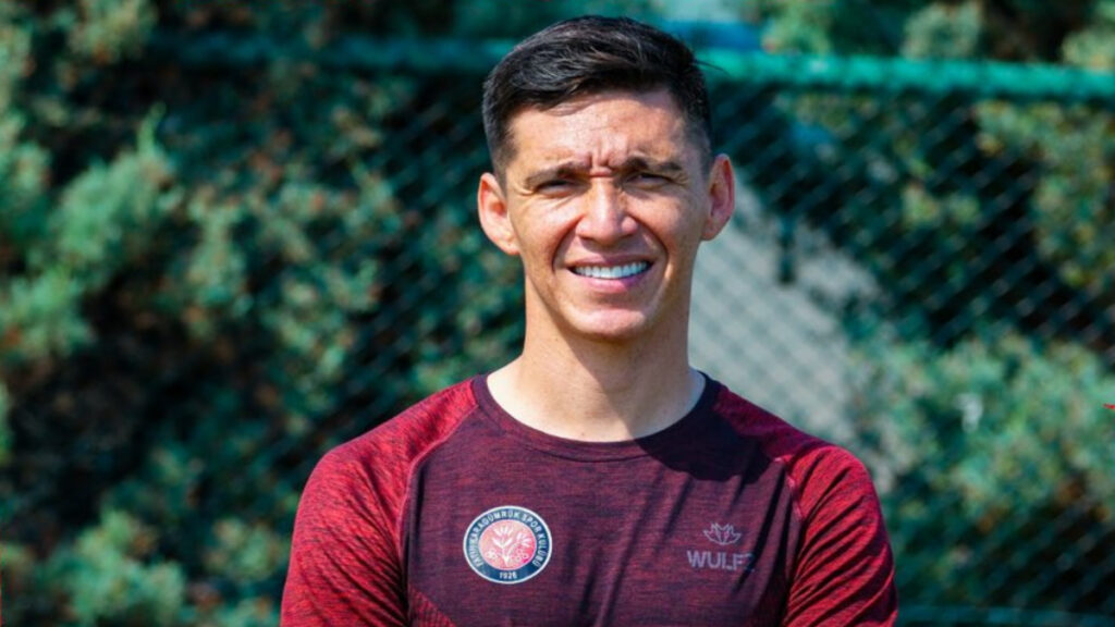 fatih karagumruk matias kranevitteri renklerine bagladi llN3AKjp