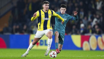 fenerbahce acikladi yusuf akcicek resmen al hilalde aTgWO8As