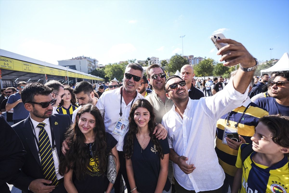 fenerbahcede baskanlik yarisi 2 isim de oyunu kullandi 2 bEuzkikw