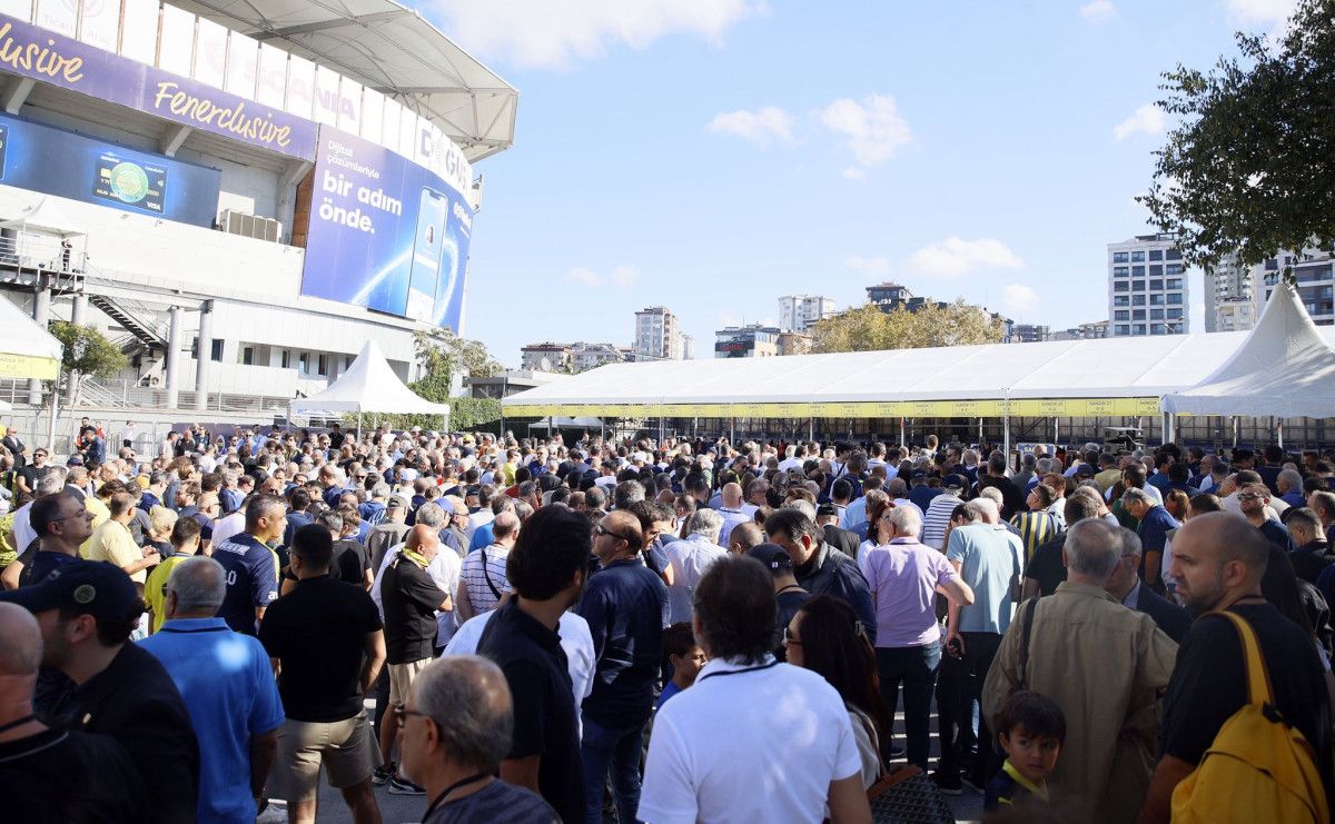 fenerbahcede secimli olaganustu genel kurulunda oy verme islemi basladi 0 uEAJkuPn