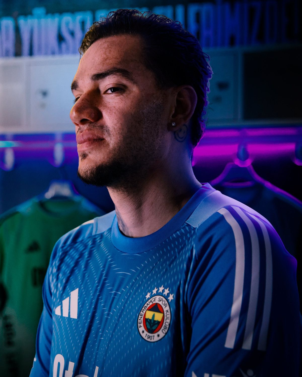 fenerbahceden ederson videosunda galatasaraya gonderme 1 2tgcnwjB