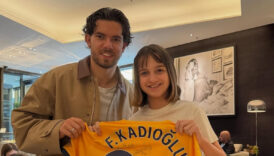 ferdi kadioglundan yaz yildirima forma hediyesi GtUseUr8