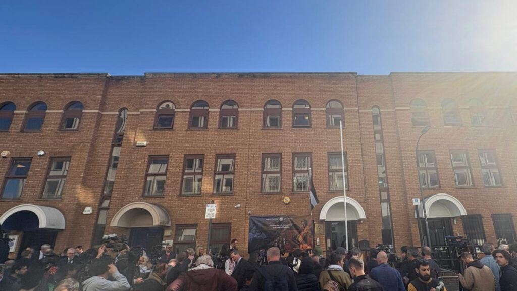 filistin bayragi londrada gondere cekildi FhjVEIFF