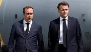 fransanin yeni basbakani secildi wlk74llB