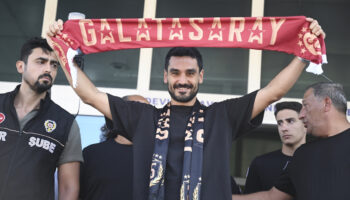 galatasaray ilkay gundogani renklerine bagladi Y4WRHFIB