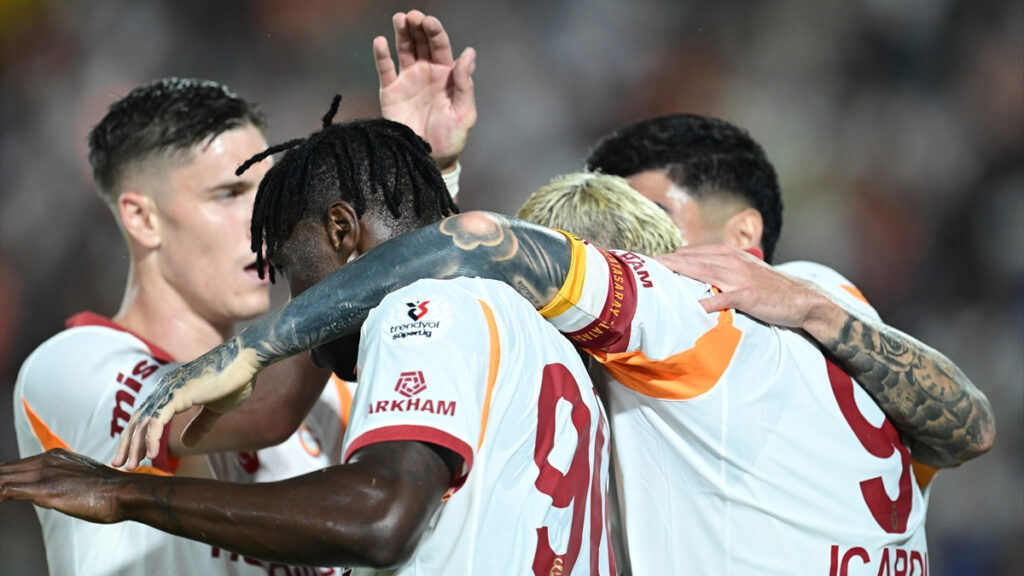 galatasaray super lige en iyi baslangicini yapti FSGAChzT