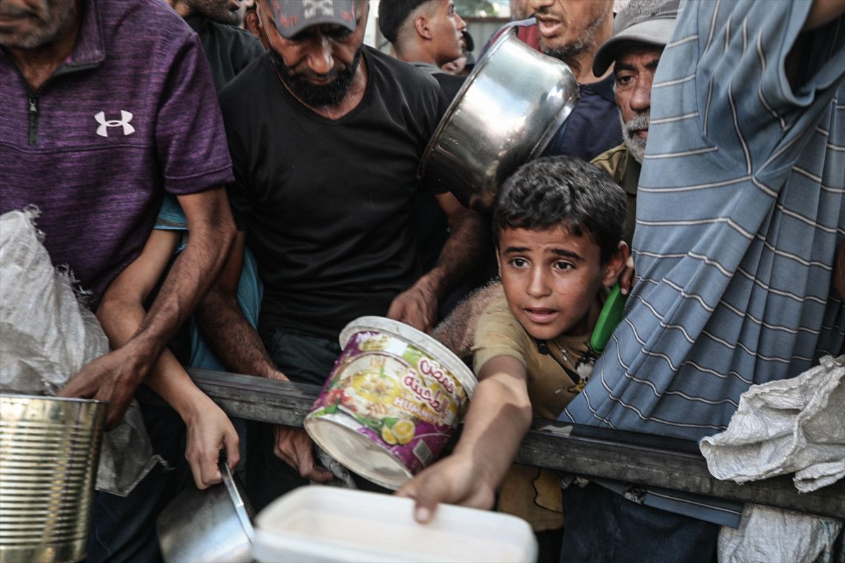 gazzede filistinlilere sicak yemek dagitildi 3 yqsfH6rv