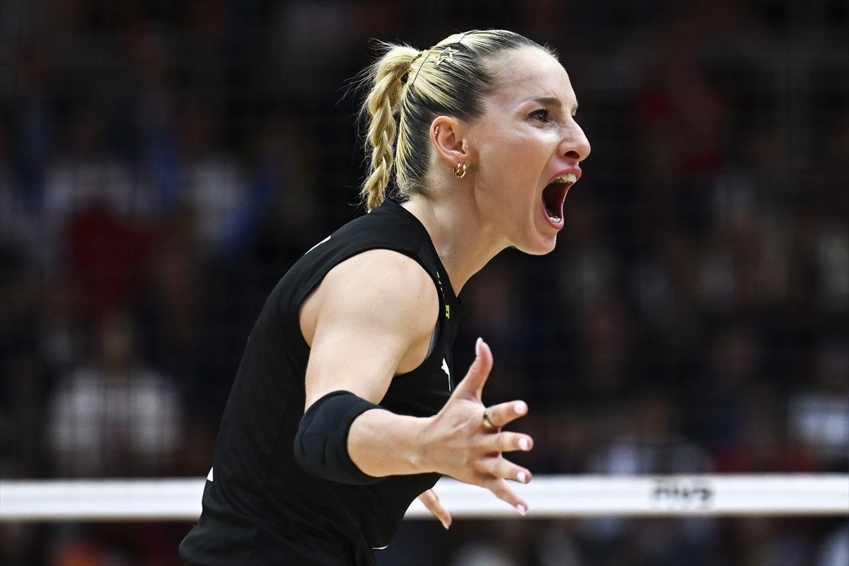 Gizem Örge ve Cansu Özbay'dan açıklamalar 2 gizem orge ve cansu ozbaydan aciklamalar 1 LgWX96p3