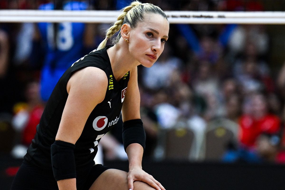 Gizem Örge ve Cansu Özbay'dan açıklamalar 3 gizem orge ve cansu ozbaydan aciklamalar 2 LesClEmn