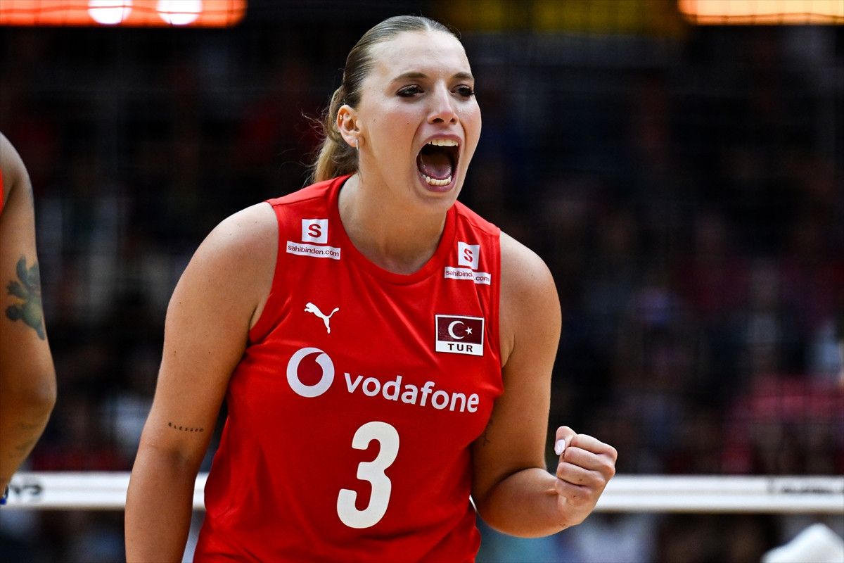 Gizem Örge ve Cansu Özbay'dan açıklamalar 4 gizem orge ve cansu ozbaydan aciklamalar 3 PpDAJ4H1