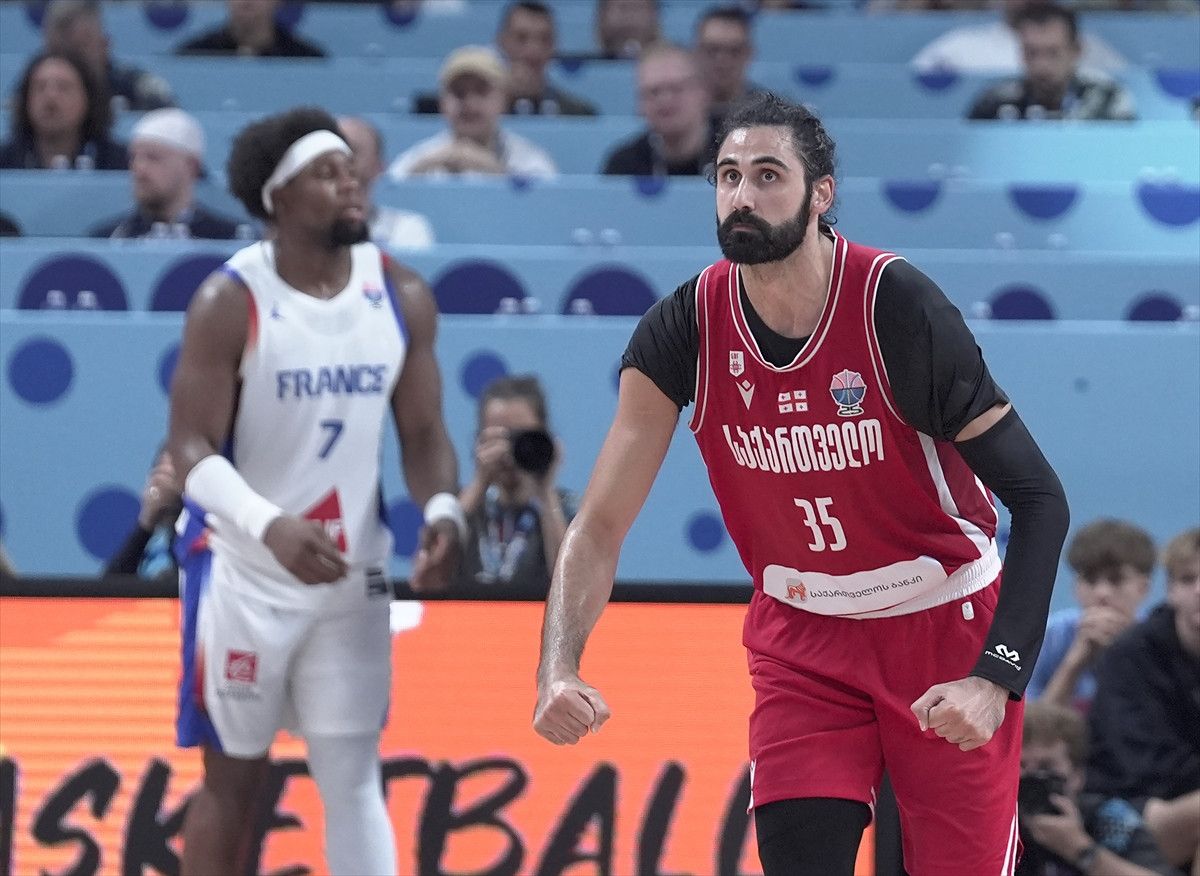 gurcistan fransayi devirdi 1 8RIzJcOR