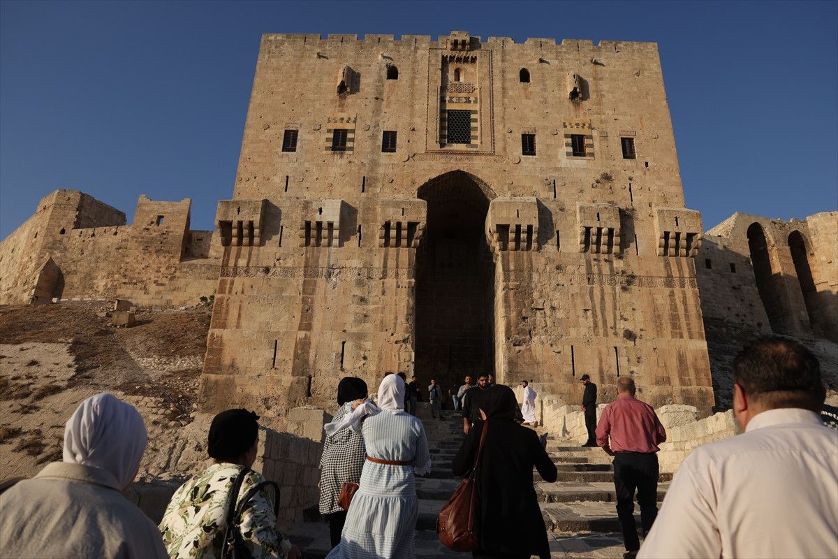 halep kalesinin restorasyonu tamamlandi ziyarete acildi 0 aLeH6rVM