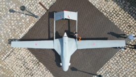 hatayda bayraktar tb2nin ahsap maketini yaptilar hEk7Zgr2