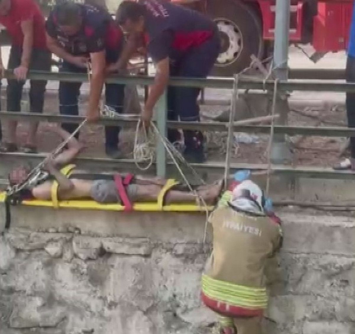 hatayda sulama kanalina dusen zihinsel engelli vatandas kurtarildi 2 6TUdcqWt