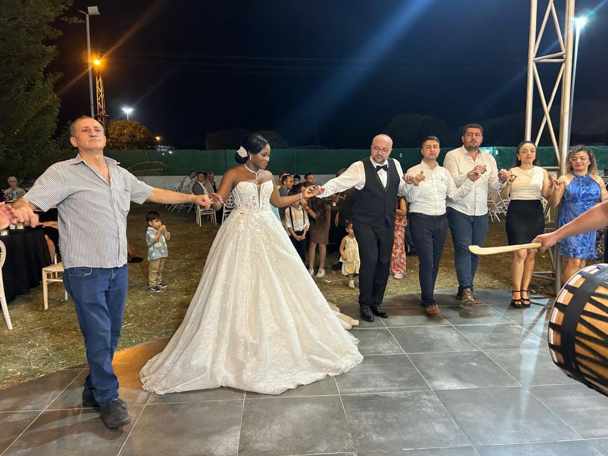 hatayin ganali gelini gifty davul zurna esliginde dugununun tadini cikartti 2