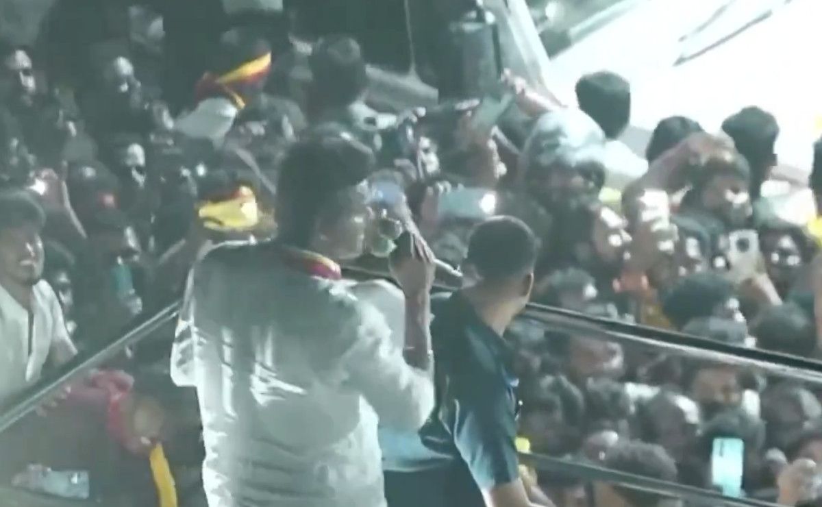 hindistanda parti mitinginde izdiham 31 kisi oldu 2