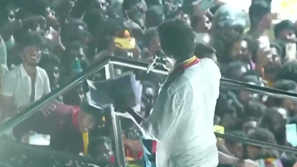 hindistanda parti mitinginde izdiham 31 kisi oldu IW2b6aV3