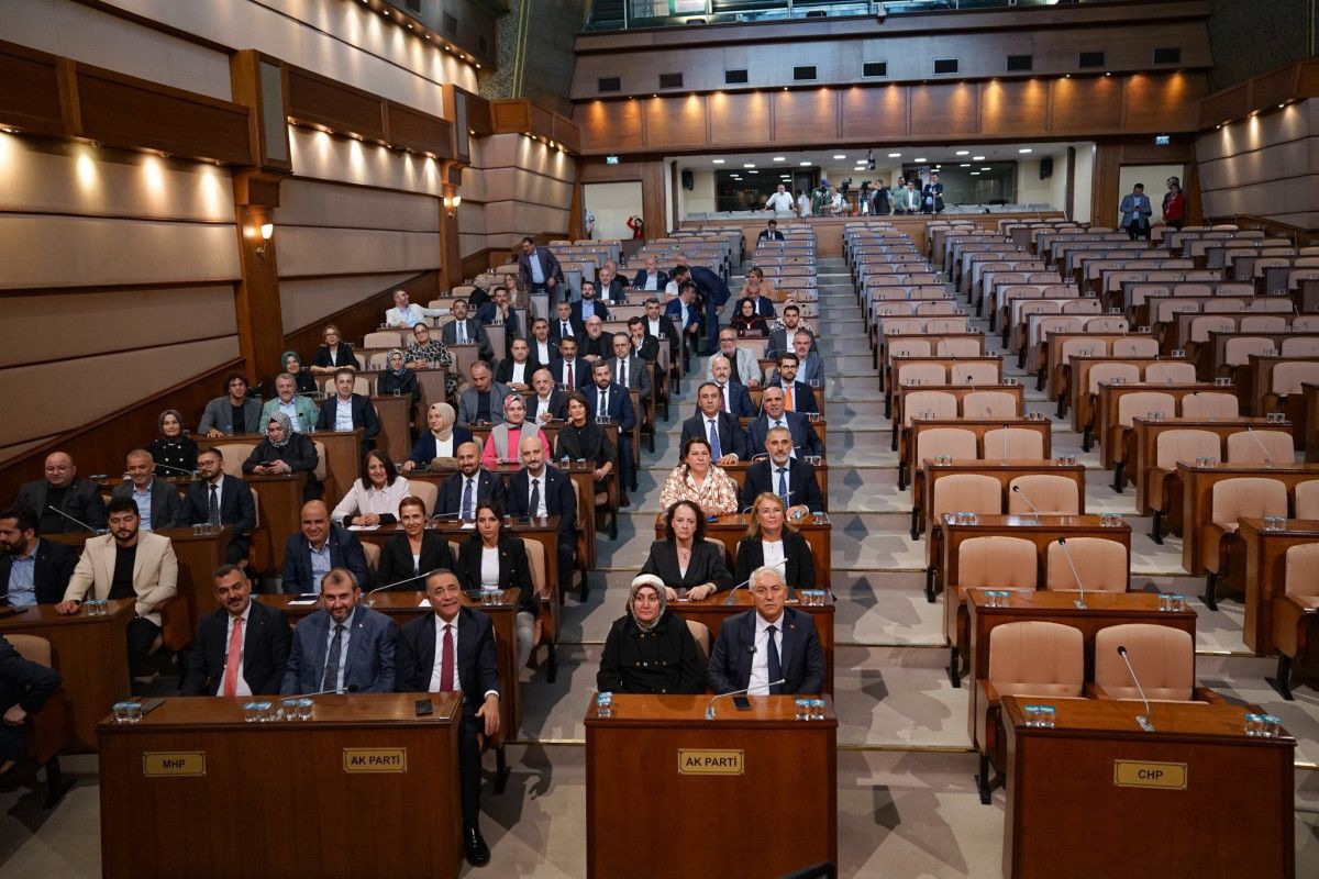 ibb meclisinde chp grubu katilim saglamadigi icin eylul oturumu yapilamadi 0 Qh93C1Uk