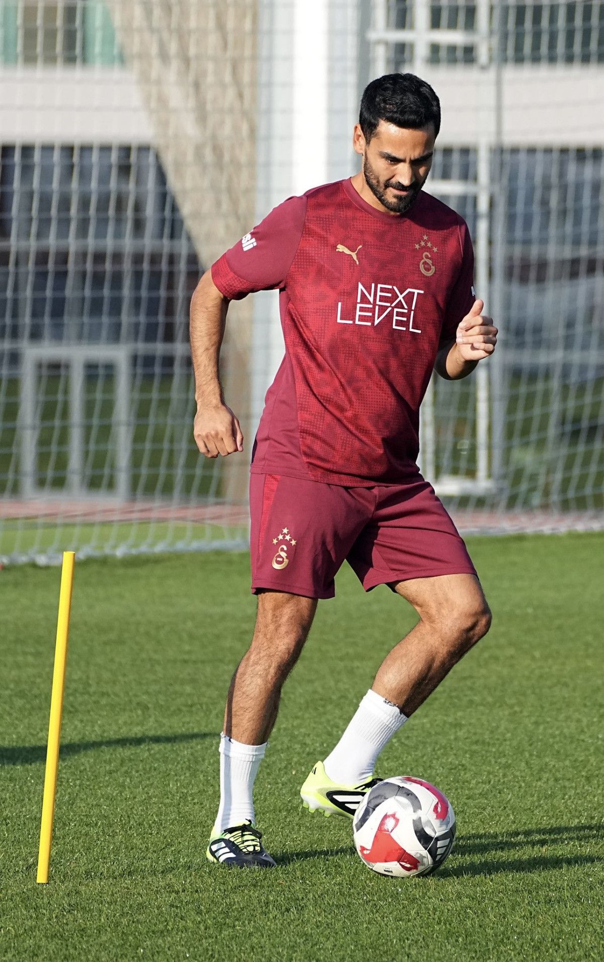 ilkay gundogan galatasaray ile ilk idmanina cikti 3 PnAe7XGn