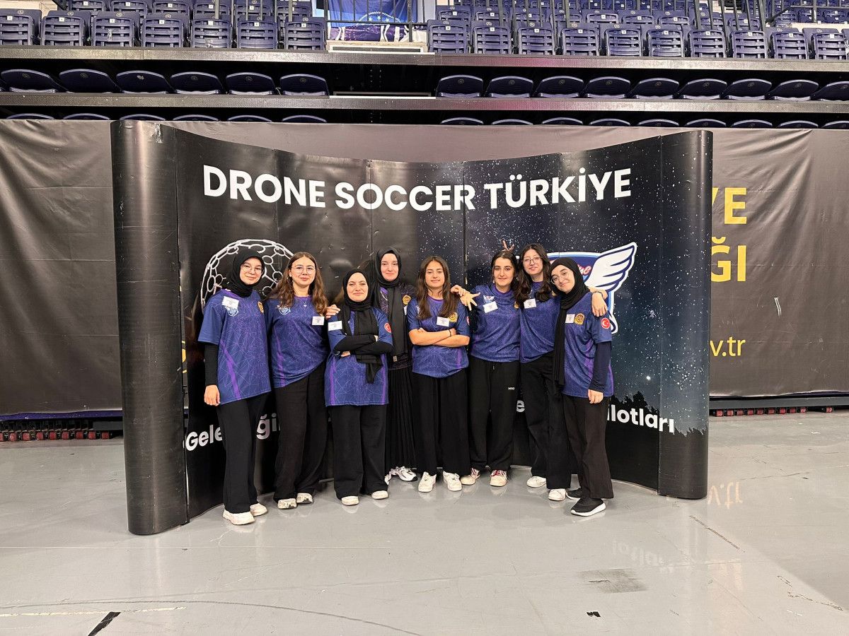 imam hatipli gencler drone soccer turkiye turnuvasinda derece kazandilar 3 PRc5hylh