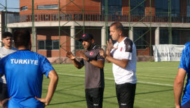 isitme engelli ailesinin sesi oldu ay yildizli formaya hizmet ediyor 7cwOAkEv