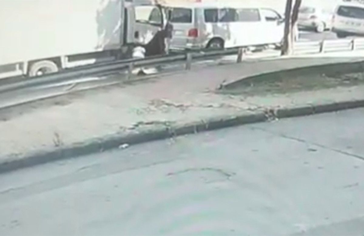 istanbul kucukcekmecede 20 suc kaydi bulunan supheli yakalandi 1 Wl3y11kX