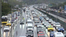 istanbulda trafik yogunlugu yuzde 81 6D8HHbG3