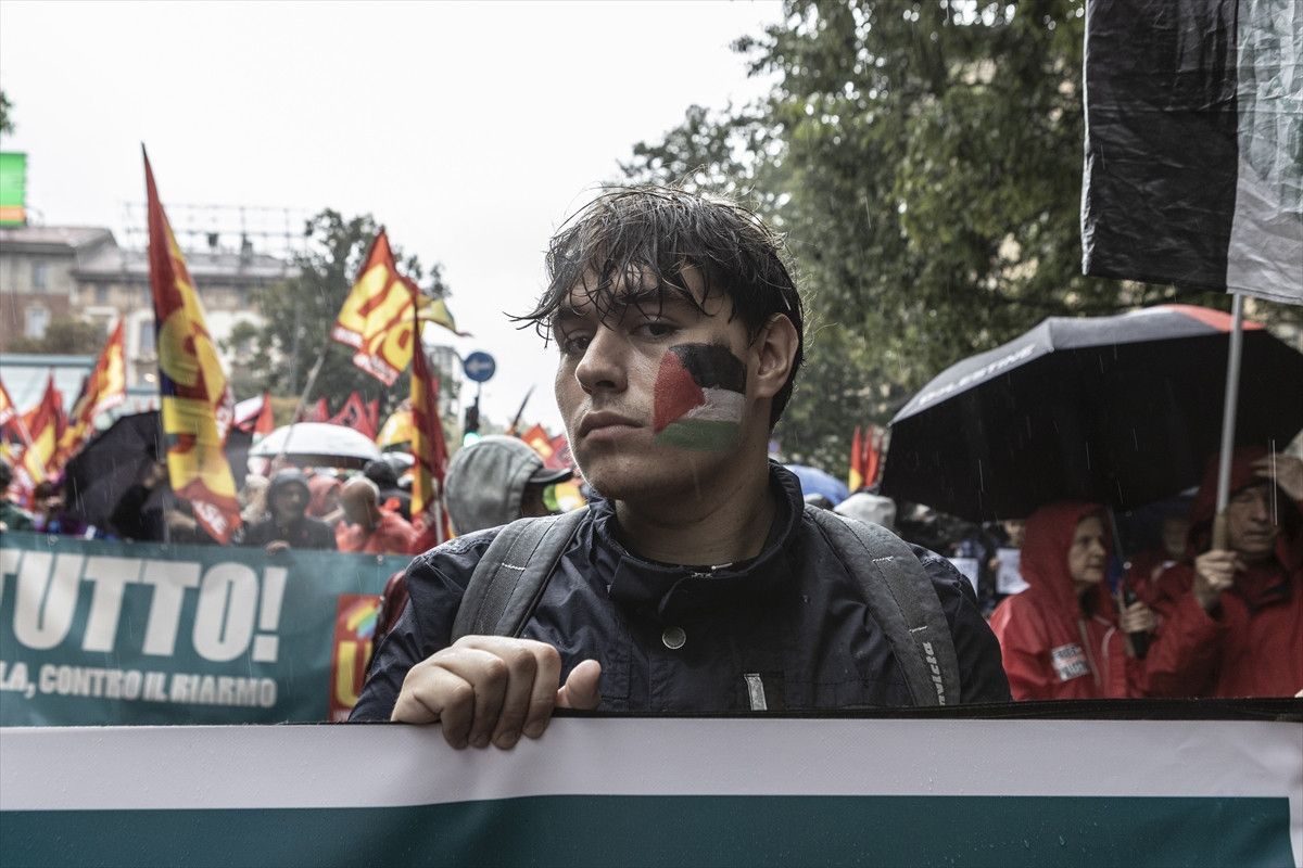 italyadan gazzeye destek israilin saldirilarina karsi protesto duzenlendi 5 C5mHJ1Cq