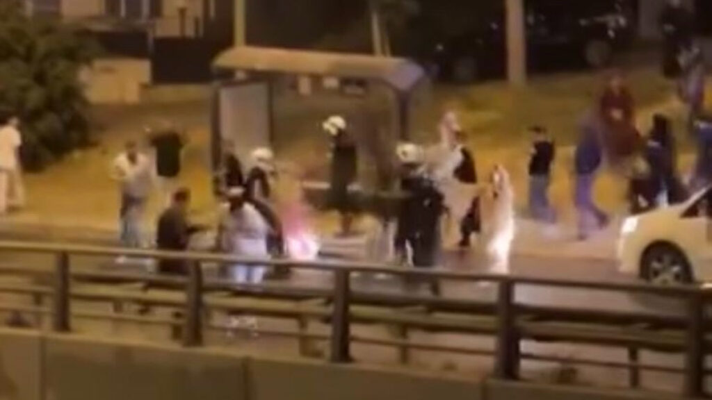 izmirde dugun sonrasi meydan kavgasi cikti GdKd9Zb7