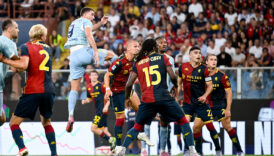 juventus genoa karsisinda surprize izin vermedi avQLCFbI