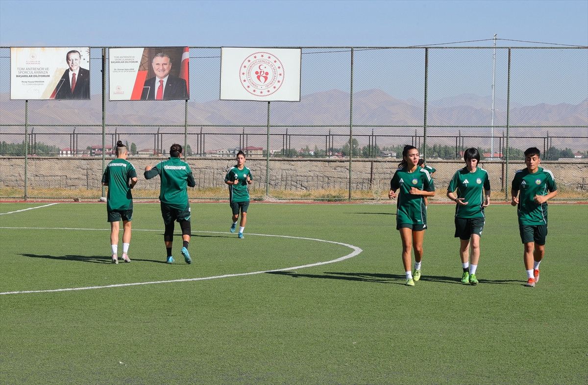 kadin futbol super liginde hakkariden iki takim boy gosterecek 1 ffB7GJ86