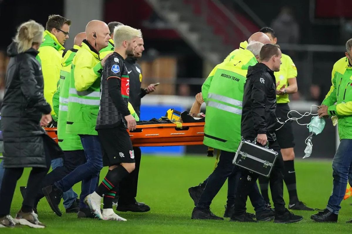 kalp krizi gecirmisti bas dost futbolu birakti 0 uGeKjrYq