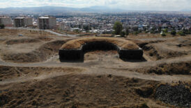 karsta kadin hapishanesi olarak kullanilan essiz tabya bakim bekliyor E4kjCvfd