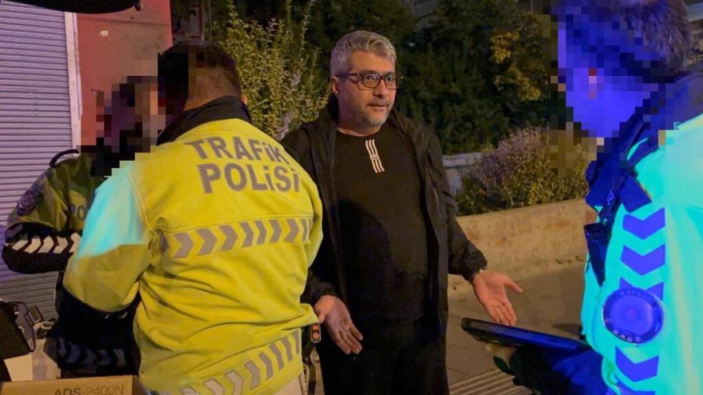 kayseride alkollu surucu polisi sucladi ekmegimi sen mi vereceksin RQsV78A4