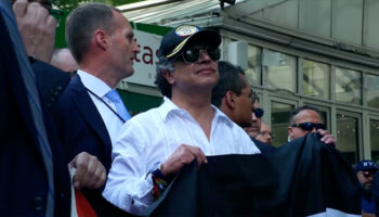 kolombiya cumhurbaskani petro gazzede olanlar soykirimdir fOq7HKOS