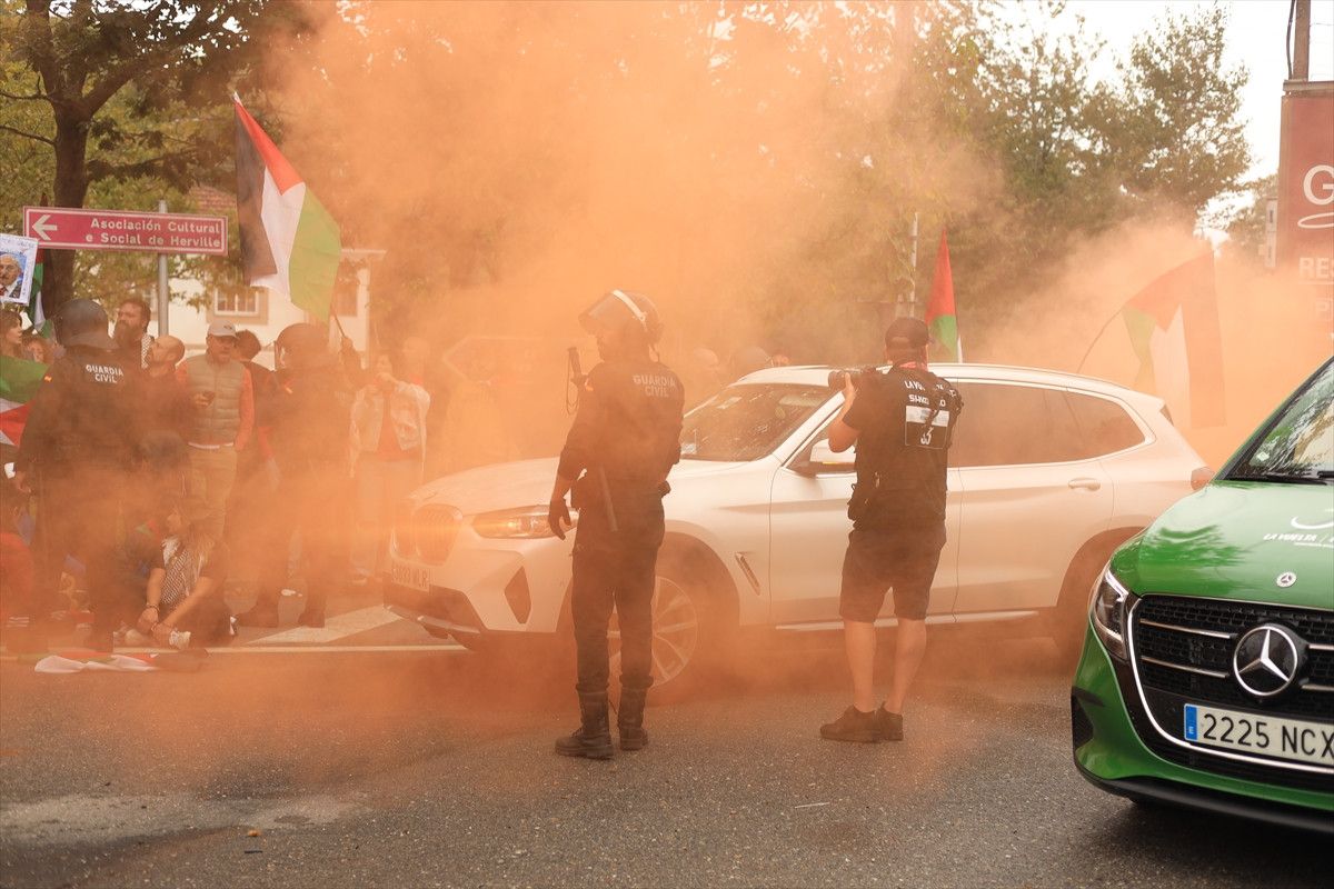 La Vuelta bisiklet yarışı İsrail'e karşı protestolar sebebiyle bir kez daha tamamlanmadı 1 la vuelta bisiklet yarisi israile karsi protestolar sebebiyle bir kez daha tamamlanmadi 0 s8nGuADU