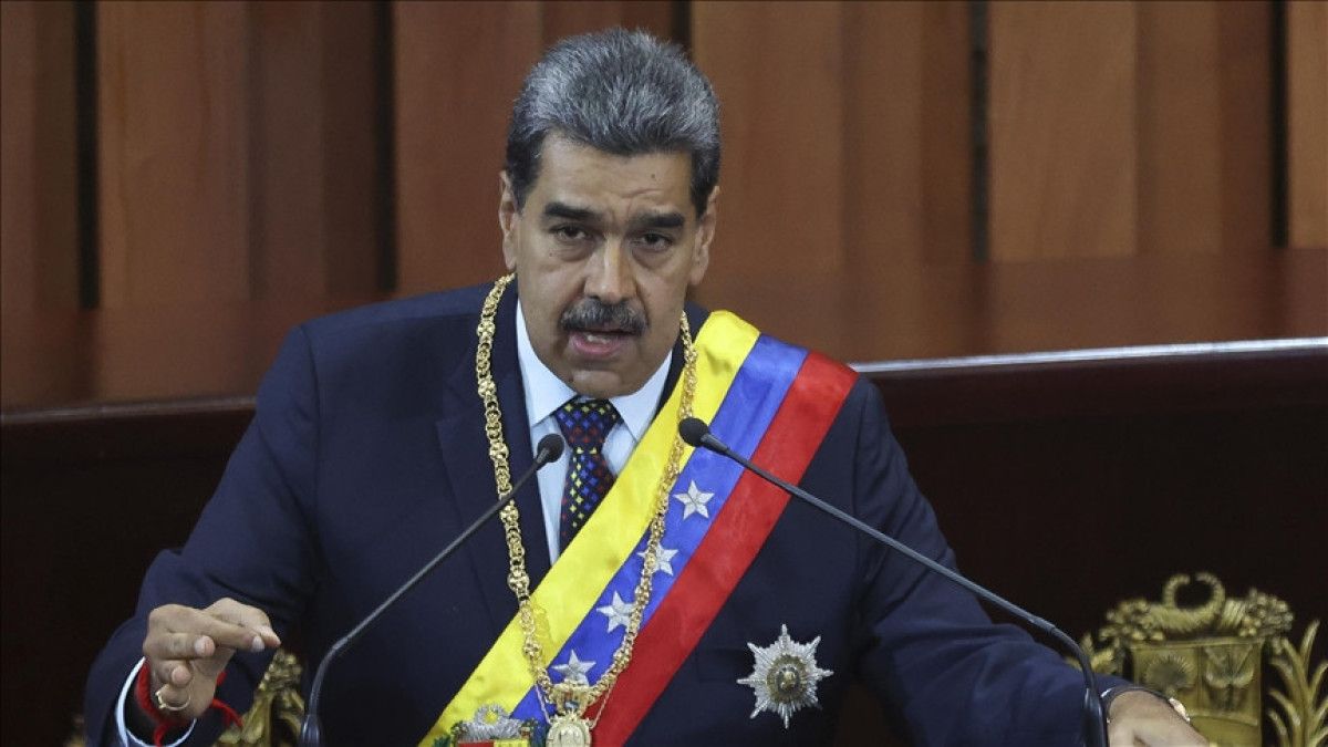 Maduro: Saldırıya uğrarsak silahlı mücadele aşamasına geçeriz 1 maduro saldiriya ugrarsak silahli mucadele asamasina geceriz 0 OpFKXUzU