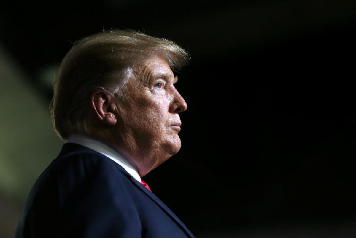 mahkemeden karar cikti trump tecavuz davasinda 833 milyon dolar tazminat odeyecek 0